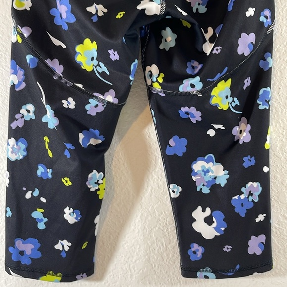 CHAMPION Women's Sport Floral Print Knee Tight Size Small NEW - Picture 8 of 12